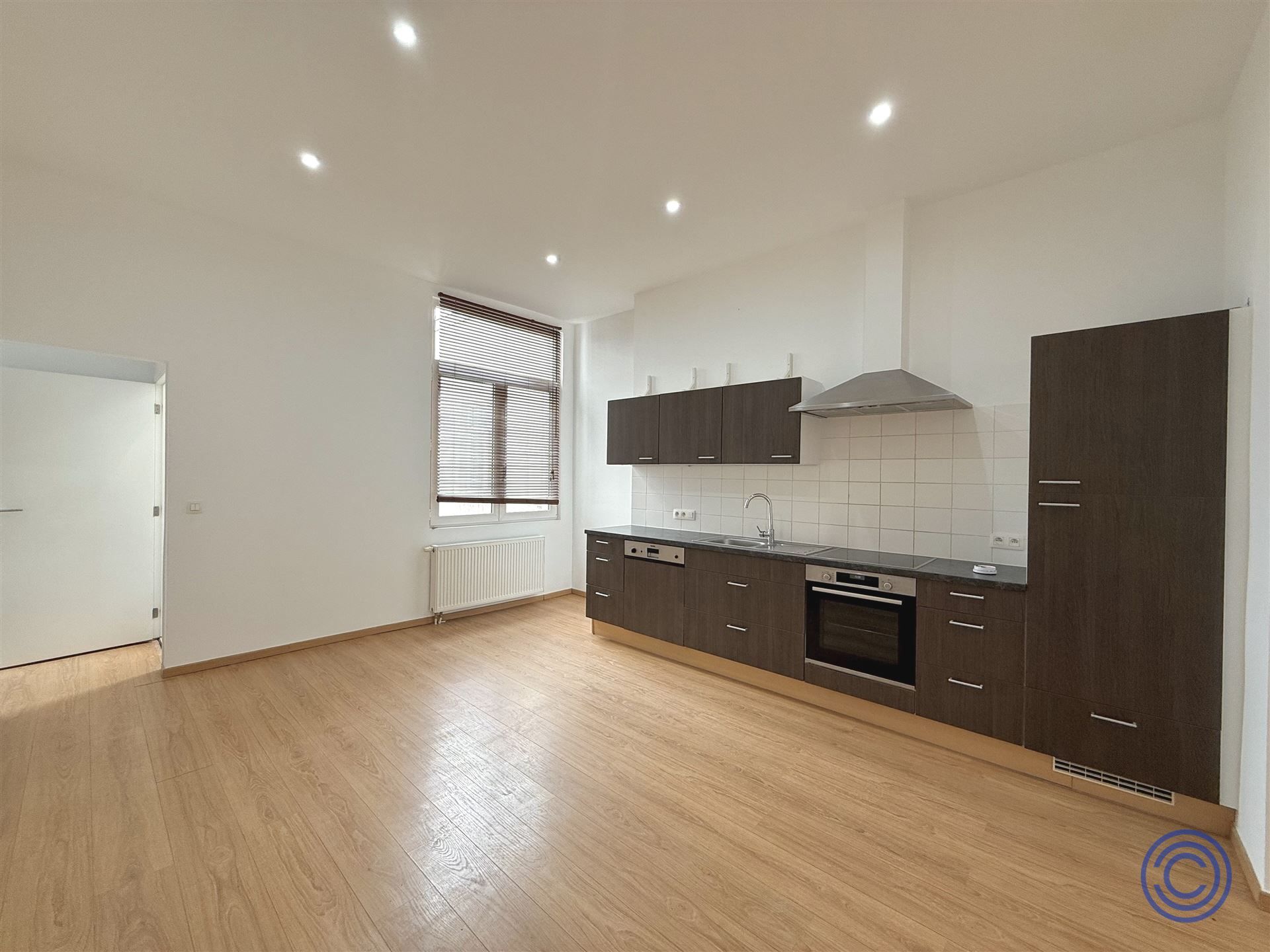 Appartement ca. 95m² met 2 slaapkamers! foto 5