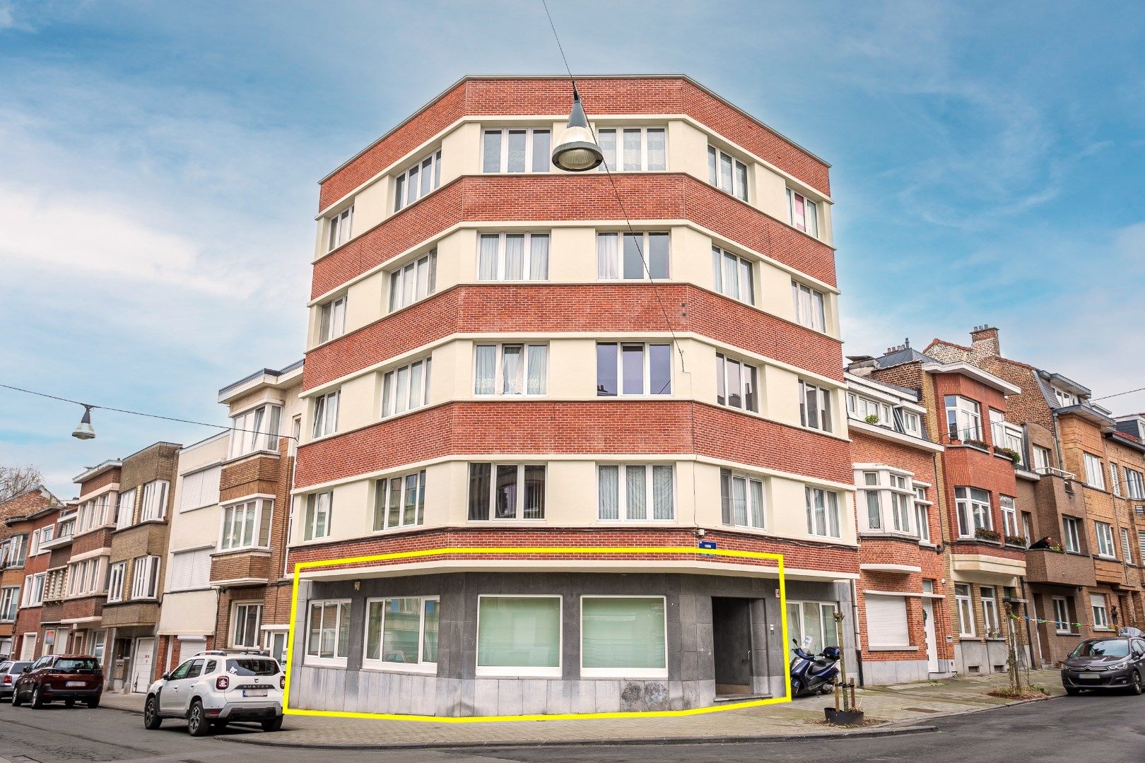 Gerenoveerd (2025) gelijkvloers appartement met 1 slaapkamer en ruime kelderberging foto 10