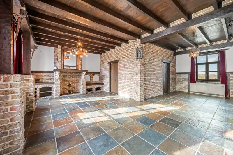 Te renoveren vrijstaande woning met prachtig uitzicht in natuurgebied  foto 3