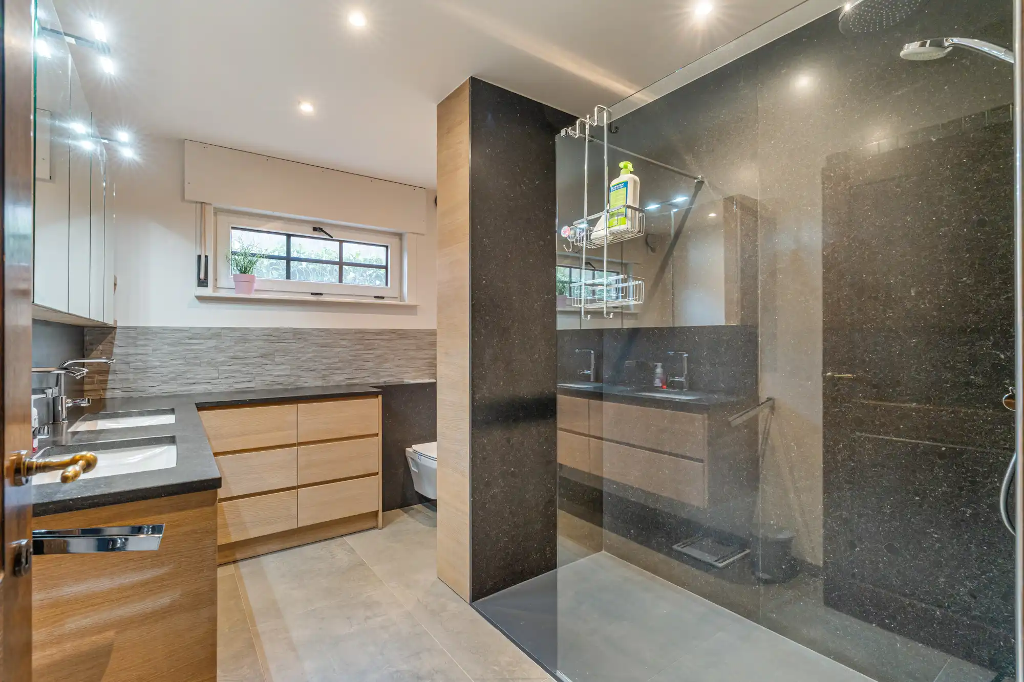 Huis te koop foto 17