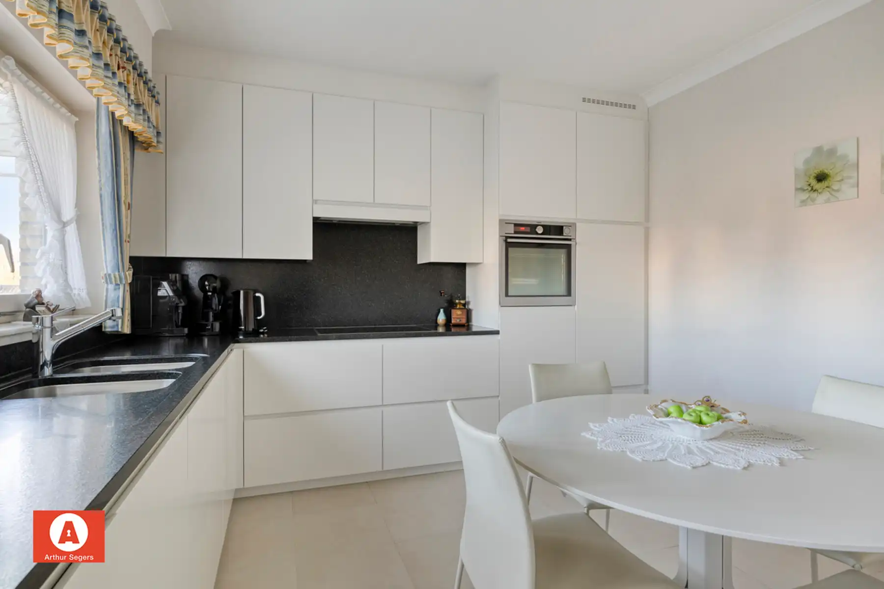 Energiezuinige en verzorgde half-open bebouwing  foto 11