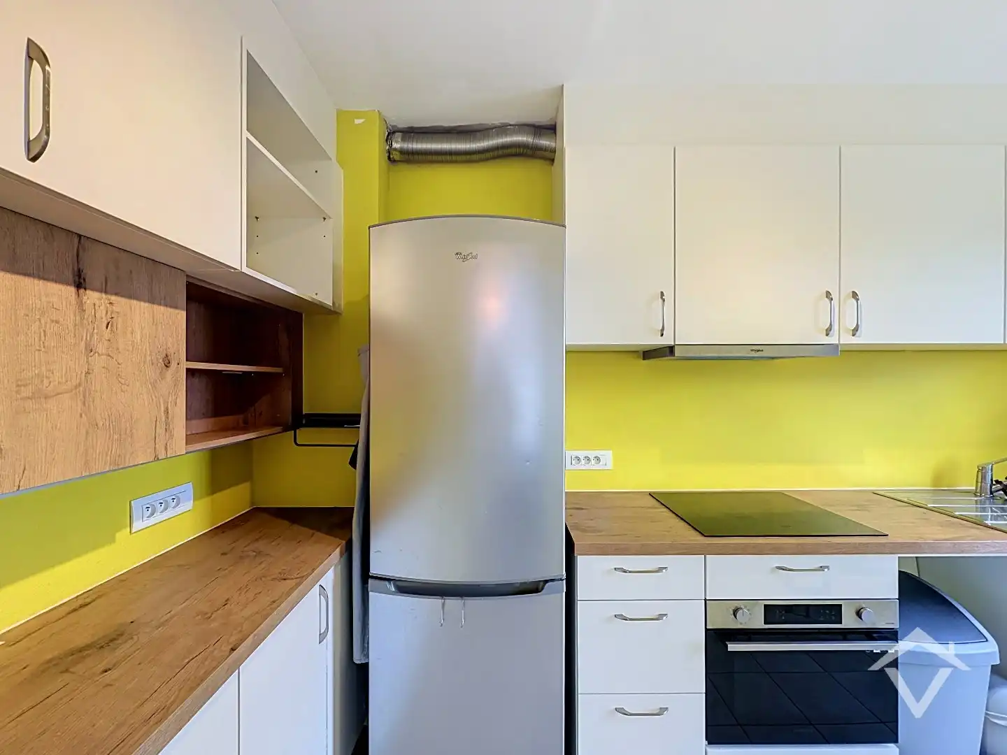 Lichtrijk 2-slaapkamerappartement met ruim terras te Aartrijke foto 6