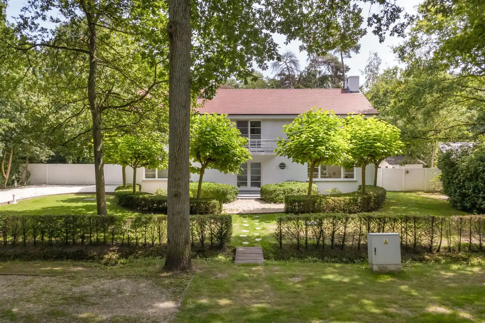 Exclusieve architectenvilla met zwembad in de prestigieuze Bellemondwijk foto 27