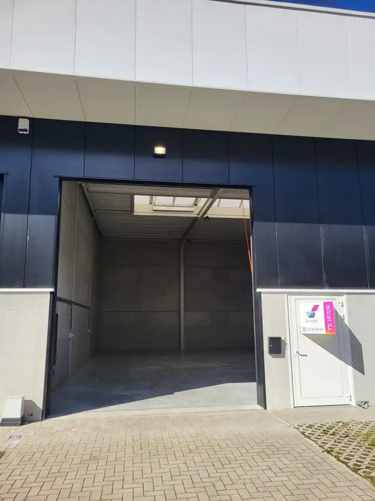 KMO-unit met kantoortje foto 10