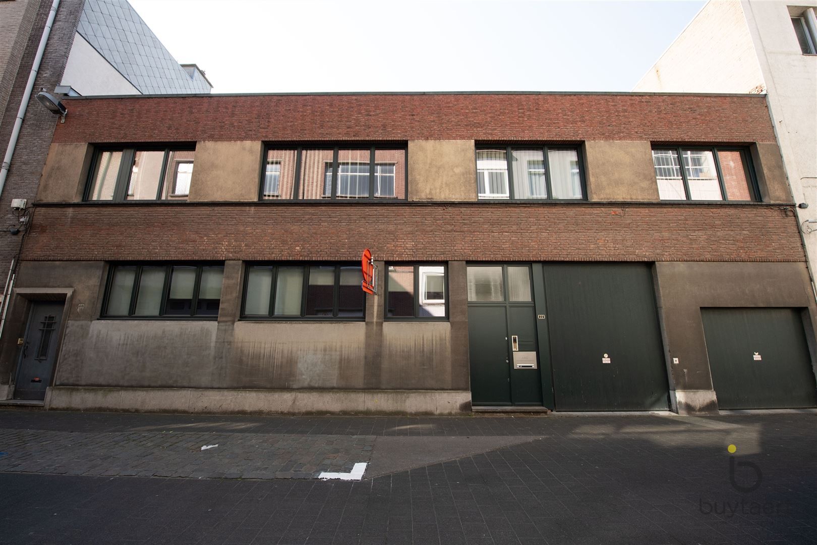 Zeer ruime gelijkvloerse loft met stadstuin en garage in het bruisende historische Antwerpen foto 42