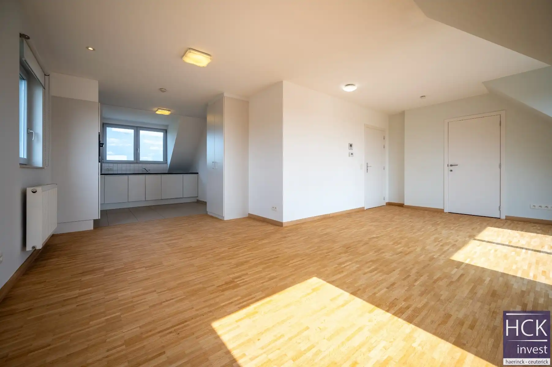 KRUISHOUTEM - Instapklaar 1-SLPK penthouse met magnifiek zicht !! foto 5