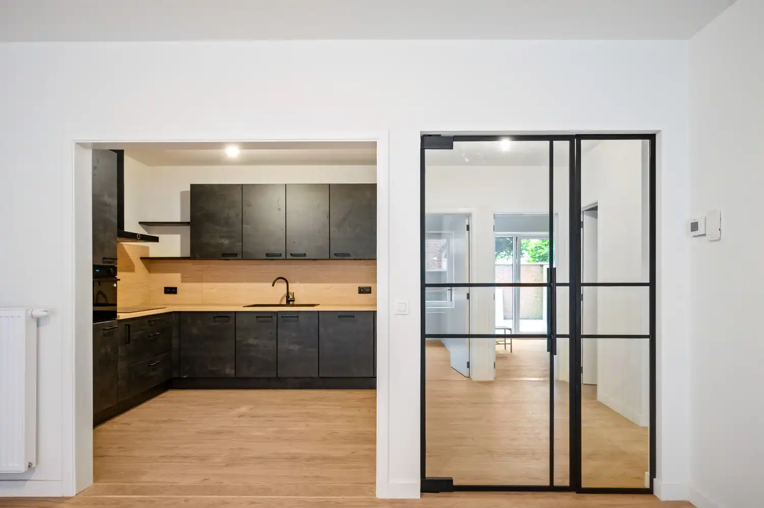 Prachtig appartement met 2 slpkrs in hartje Duffel foto 2