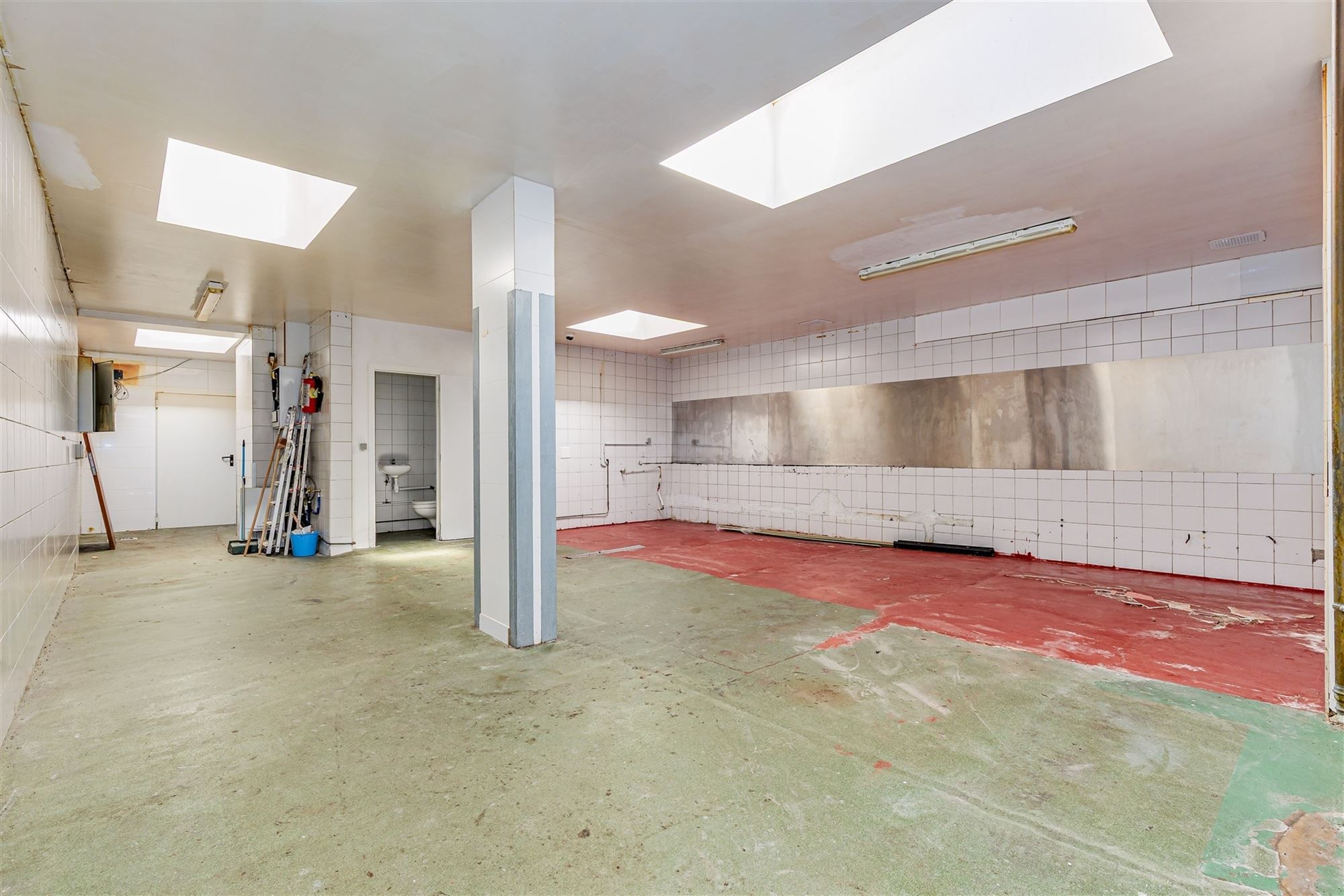 Handelsgelijkvloersca 180 m² met tuin van 70 m² foto 14