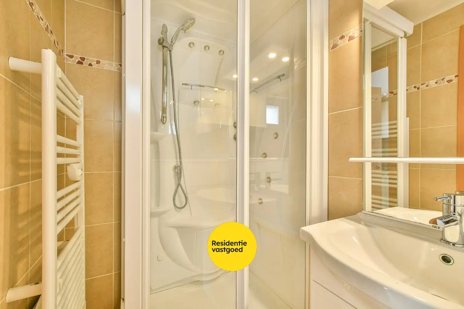 Gezellige vakantiewoning met 3 slaapkamers vlakbij strand, bos en centrum De Haan foto 15