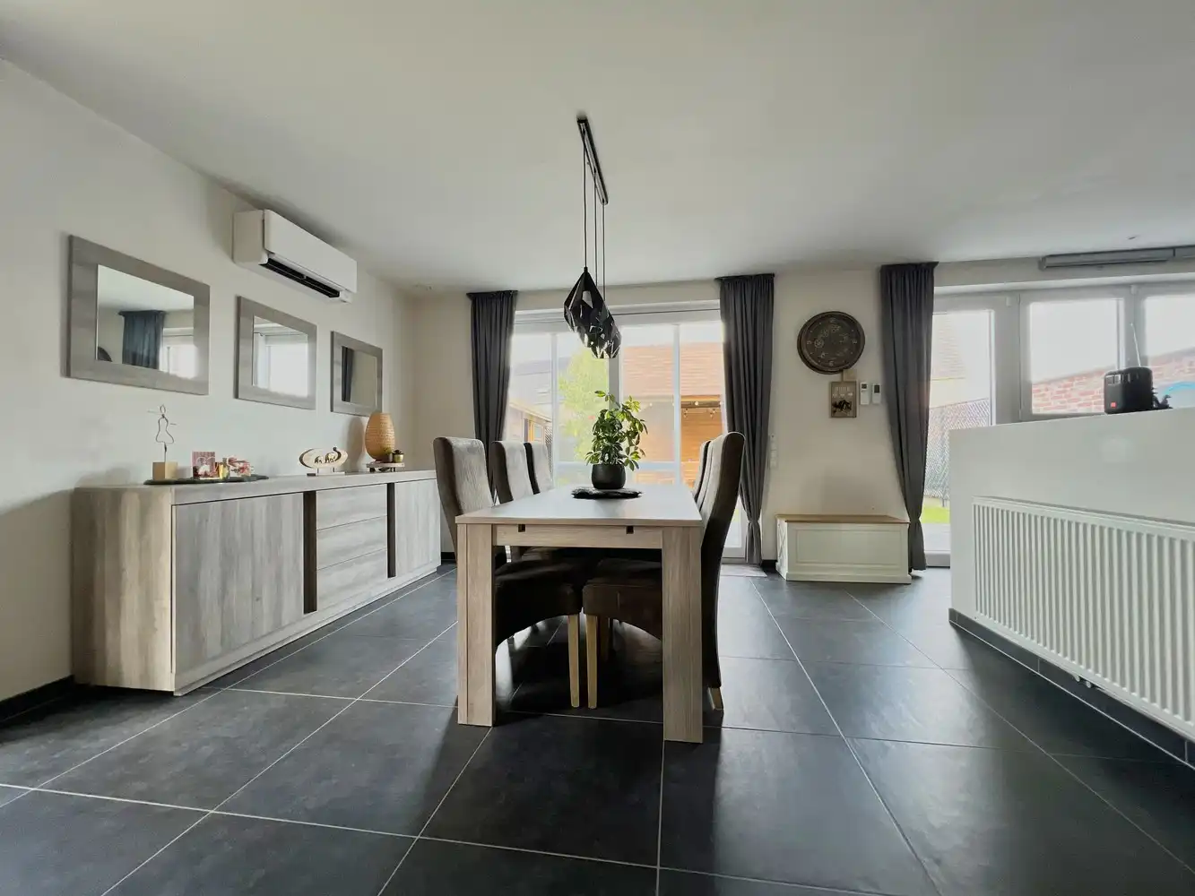 Recente, smaakvolle woning (3 slpks) + aangelegde tuin! foto 4