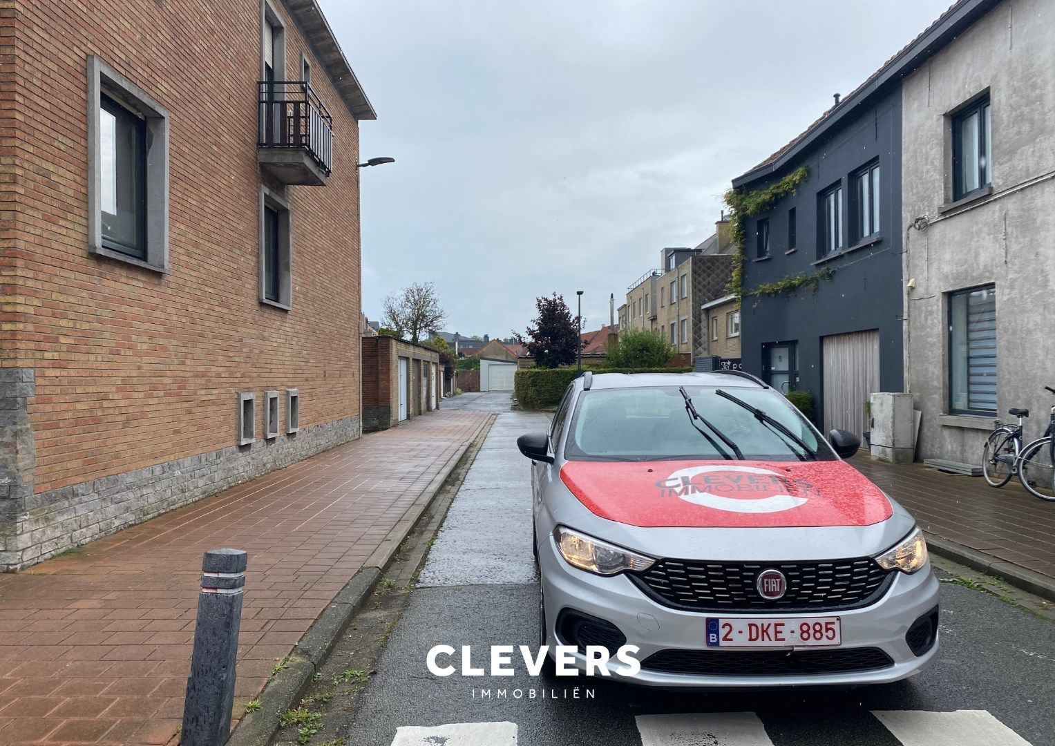 Afgesloten garagebox op gelijkvloers (GEEN mede-eigendom) foto 4