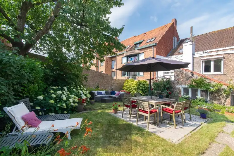 Stadswoning met zonnige tuin in het centrum van Nieuwpoort-Stad foto 5