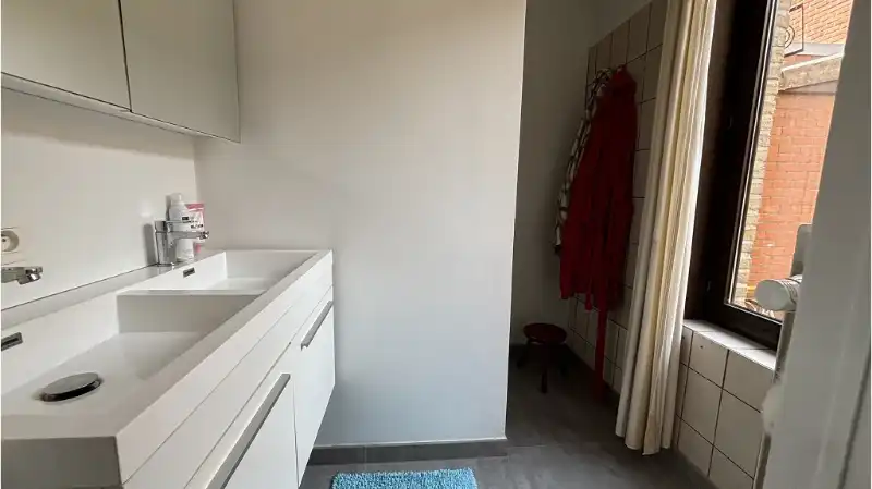 Comfortabel 2-slaapkamerappartement met Terras te koop in Brugge foto 10