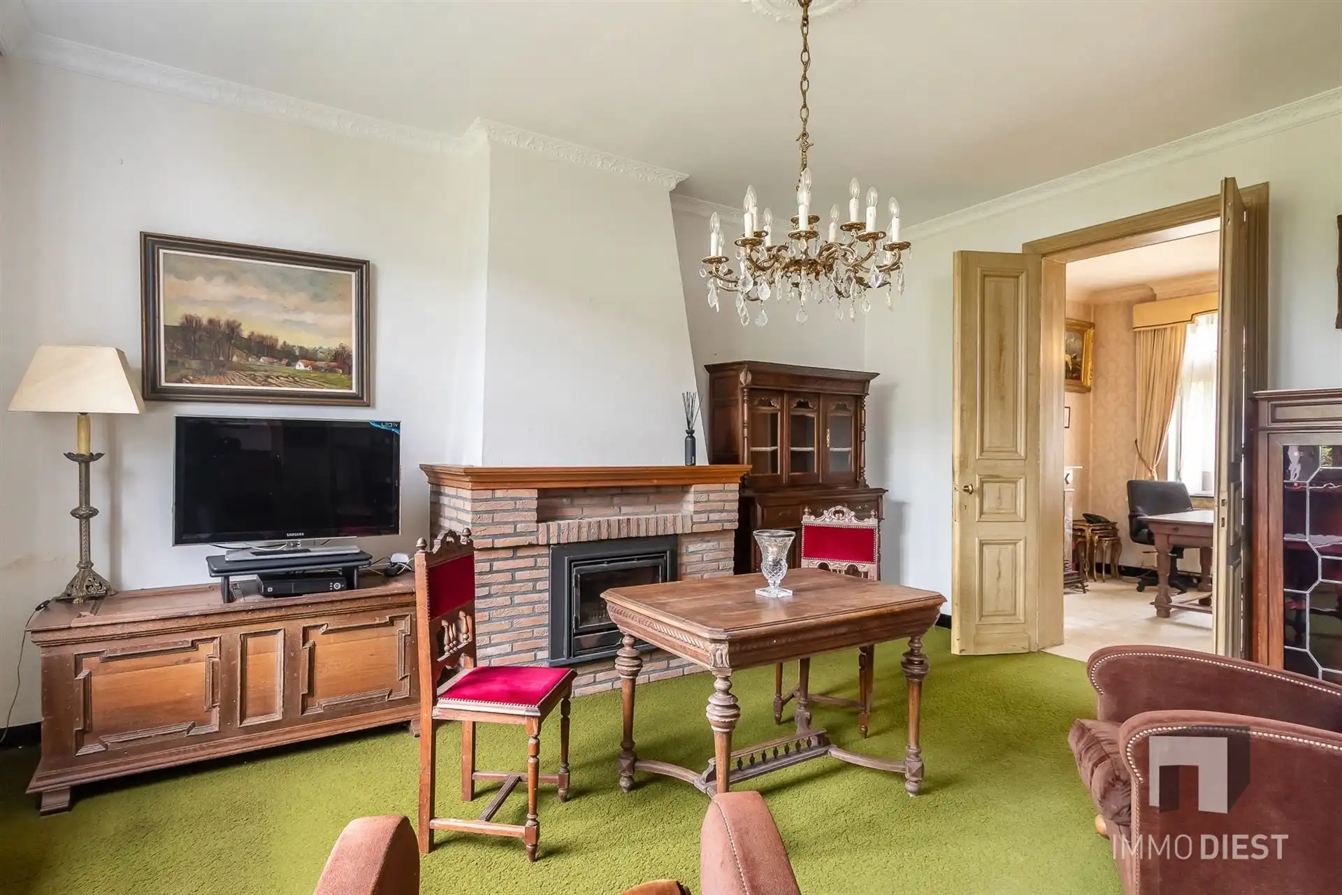 Elegante woning met vele mogelijkheden, gezellige tuin en dubbele garage foto 18