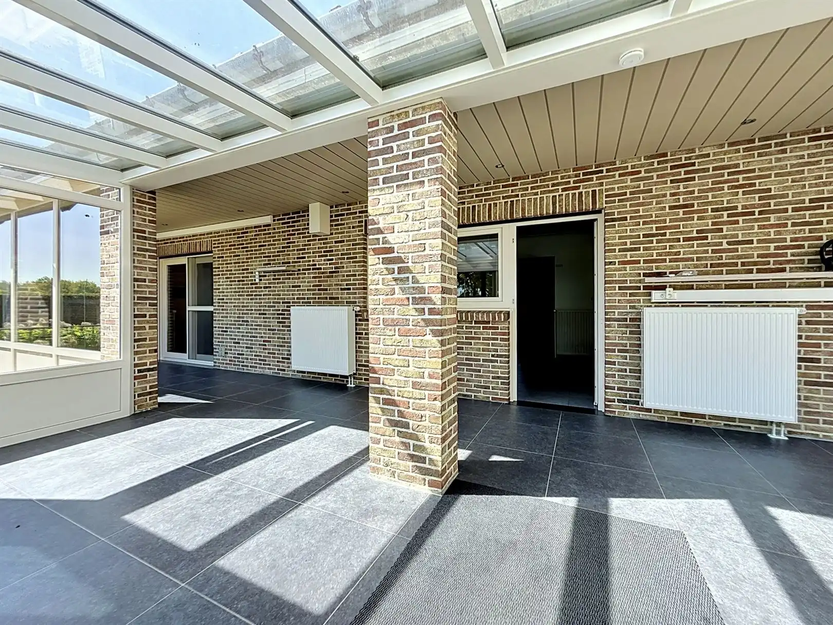 Ruime open bebouwing met 4 slpks, veranda, tuin, garage, 8a  foto 43