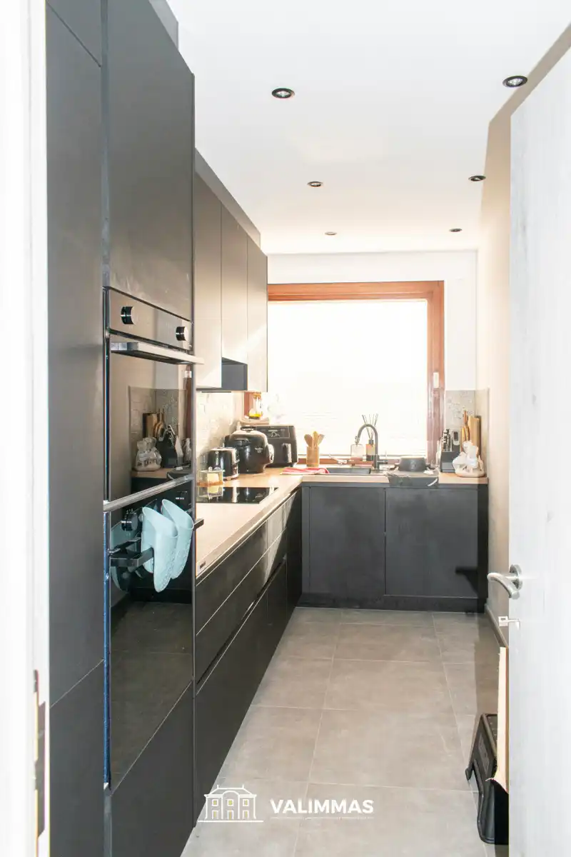 Mooi hoekappartement met 2x terras, kelder & event. garage foto 7