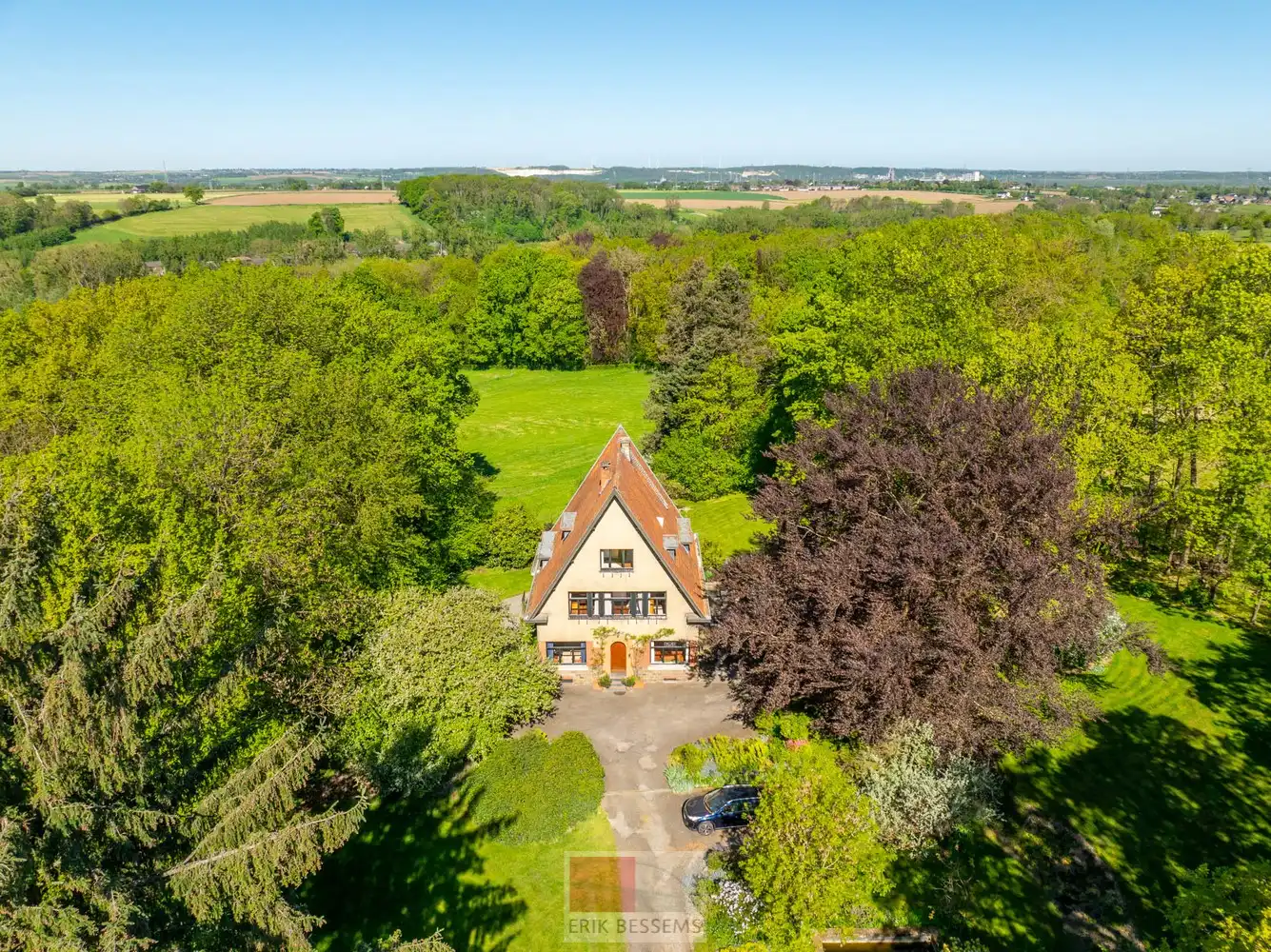 Hoofdfoto van de publicatie: Wat als een woning niet alleen ruimte biedt… maar ook karakter?