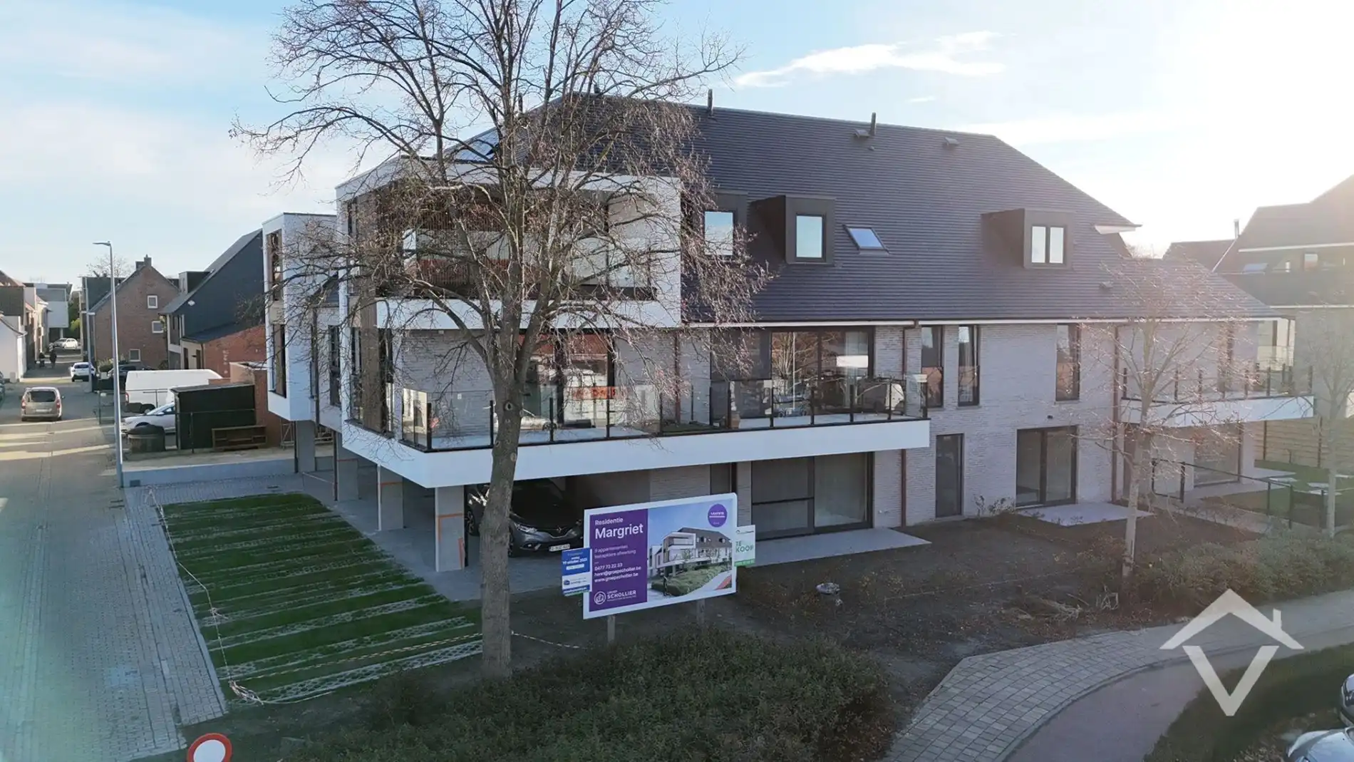 Nieuwbouwappartement met 2 slaapkamers en 2 terrassen in centrum Koekelare  foto {{pictureIndex}}