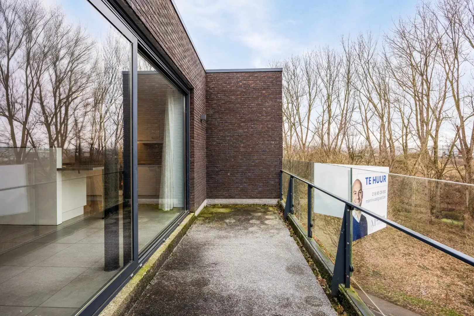 Ruim en lichtrijk appartement met 2 slaapkamers, terras en autostaanplaats vlakbij autostrade - EPC 108 kWh/m² foto 18