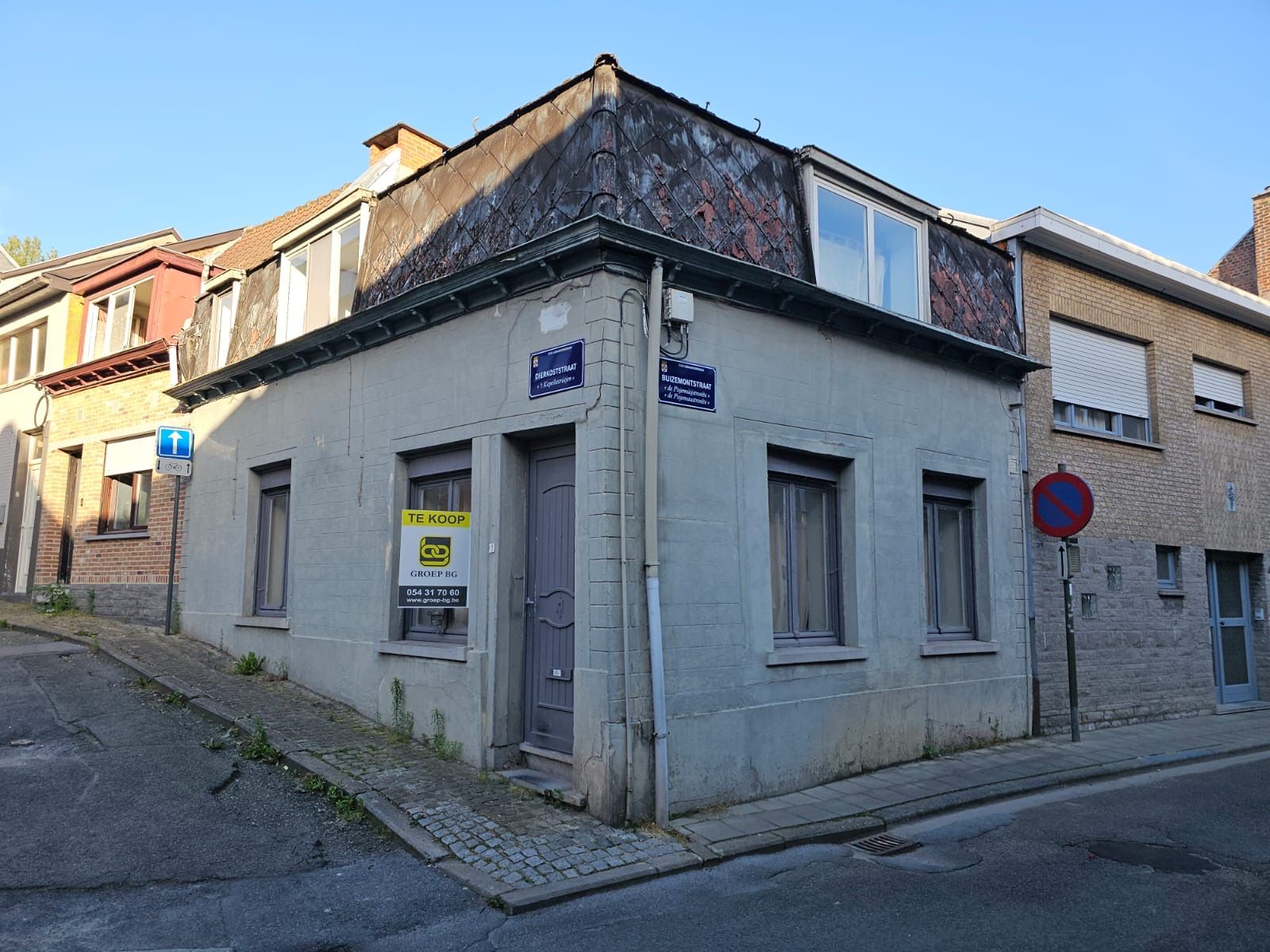 Hoekwoning nabij de Markt en de Vesten foto 1