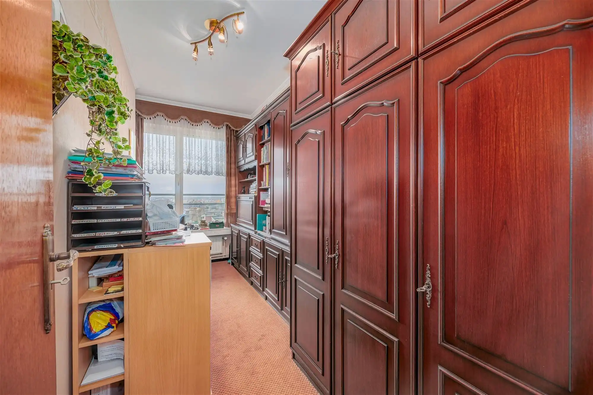 Appartement met 2 slaapkamers en twee terrassen en P foto 22