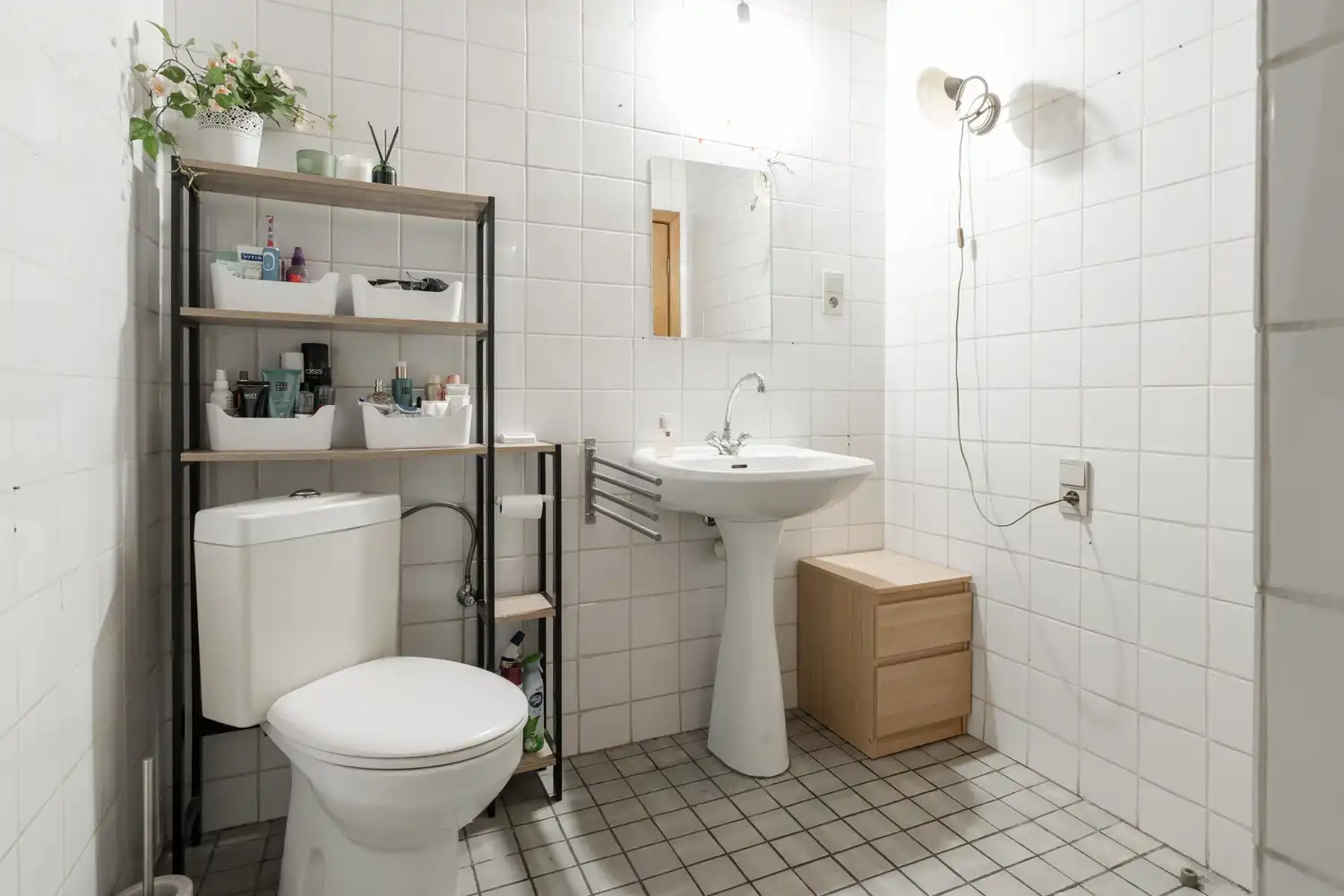 Karaktervolle woning met tal van mogelijkheden in het hart van Neerpelt foto 12