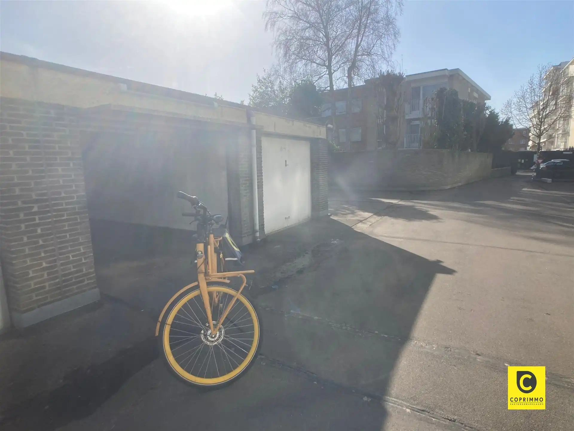  Ruime bovengrondse garagebox te Fruithoflaan!  foto 4