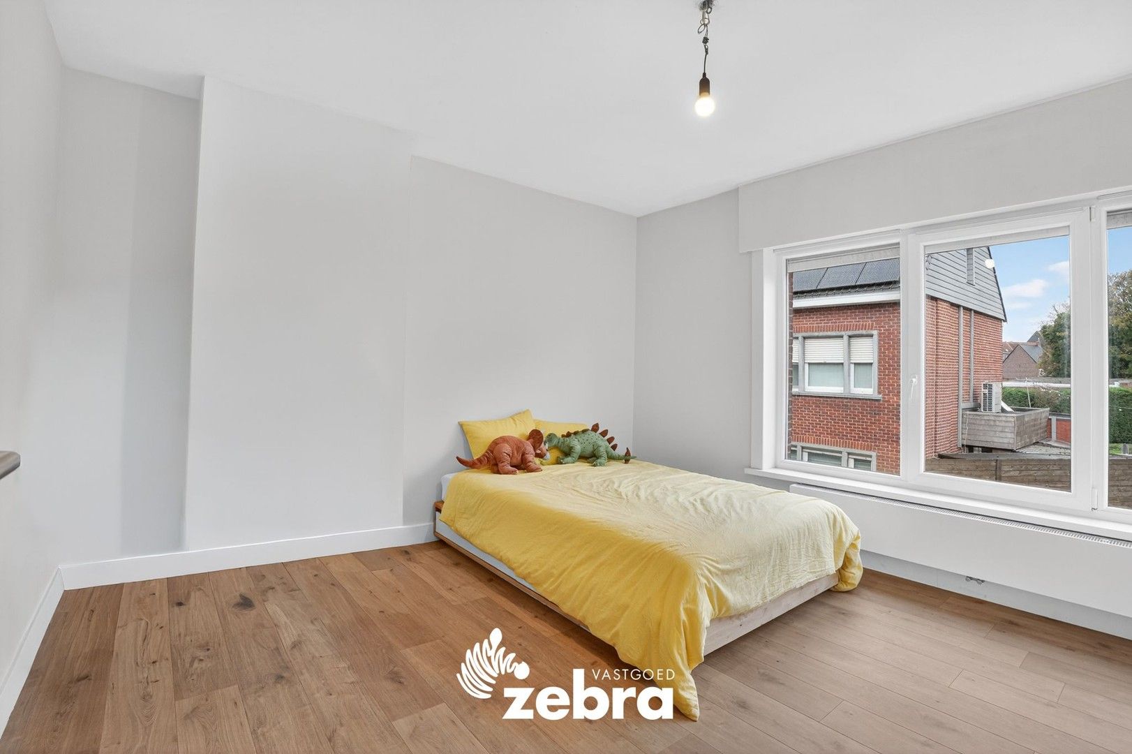 Prachtig gerenoveerde woning in centrum Tielt met garage! foto 18