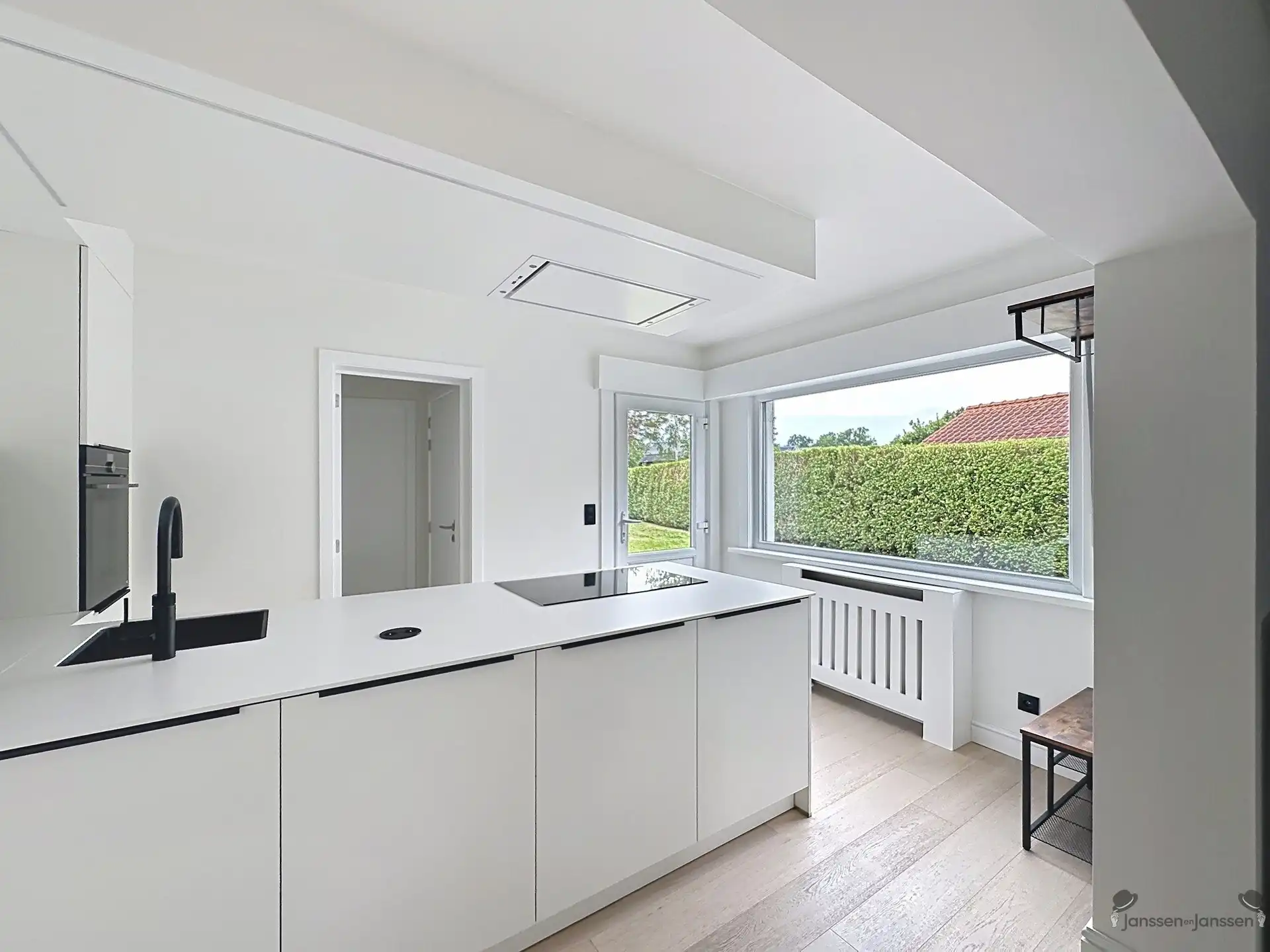 Woning met 2 slk en tuin foto {{pictureIndex}}