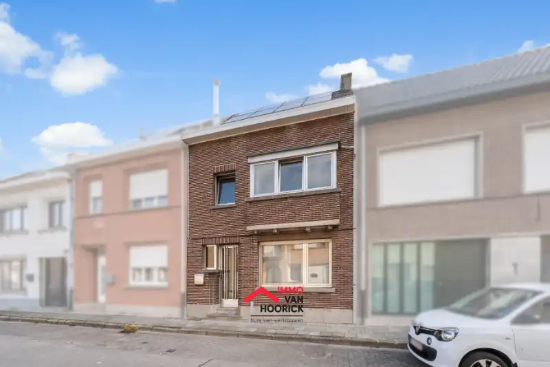 Ruime woning 3 slaapkamers - tuin op 360m² foto 2