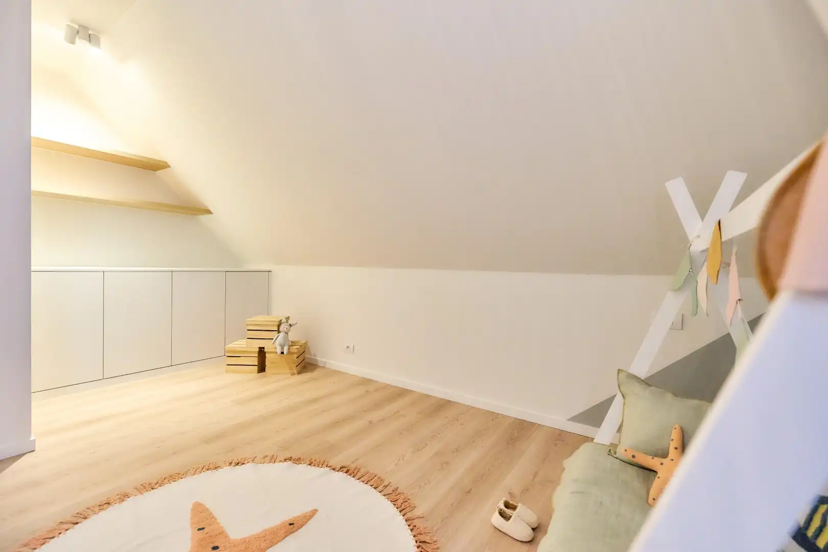 Ruime energiezuinige gezinswoning in familievriendelijke buurt foto 15