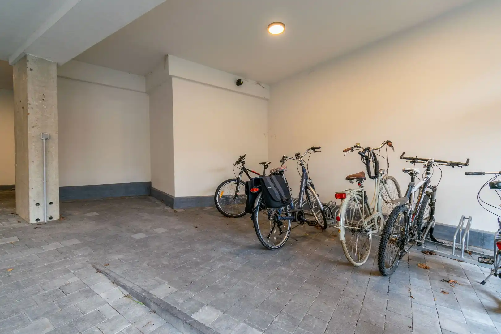 PENTHOUSE MET ZUID-TERRAS, 2 STAANPLAATSEN + KELDER! foto 30