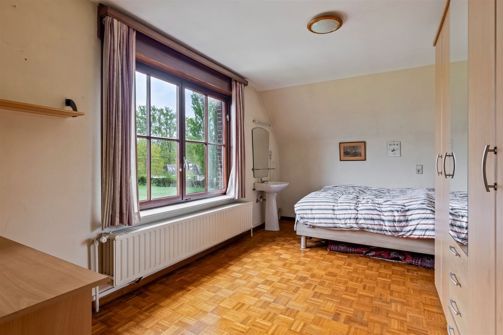 Ruime villa te koop in oase van rust foto 19