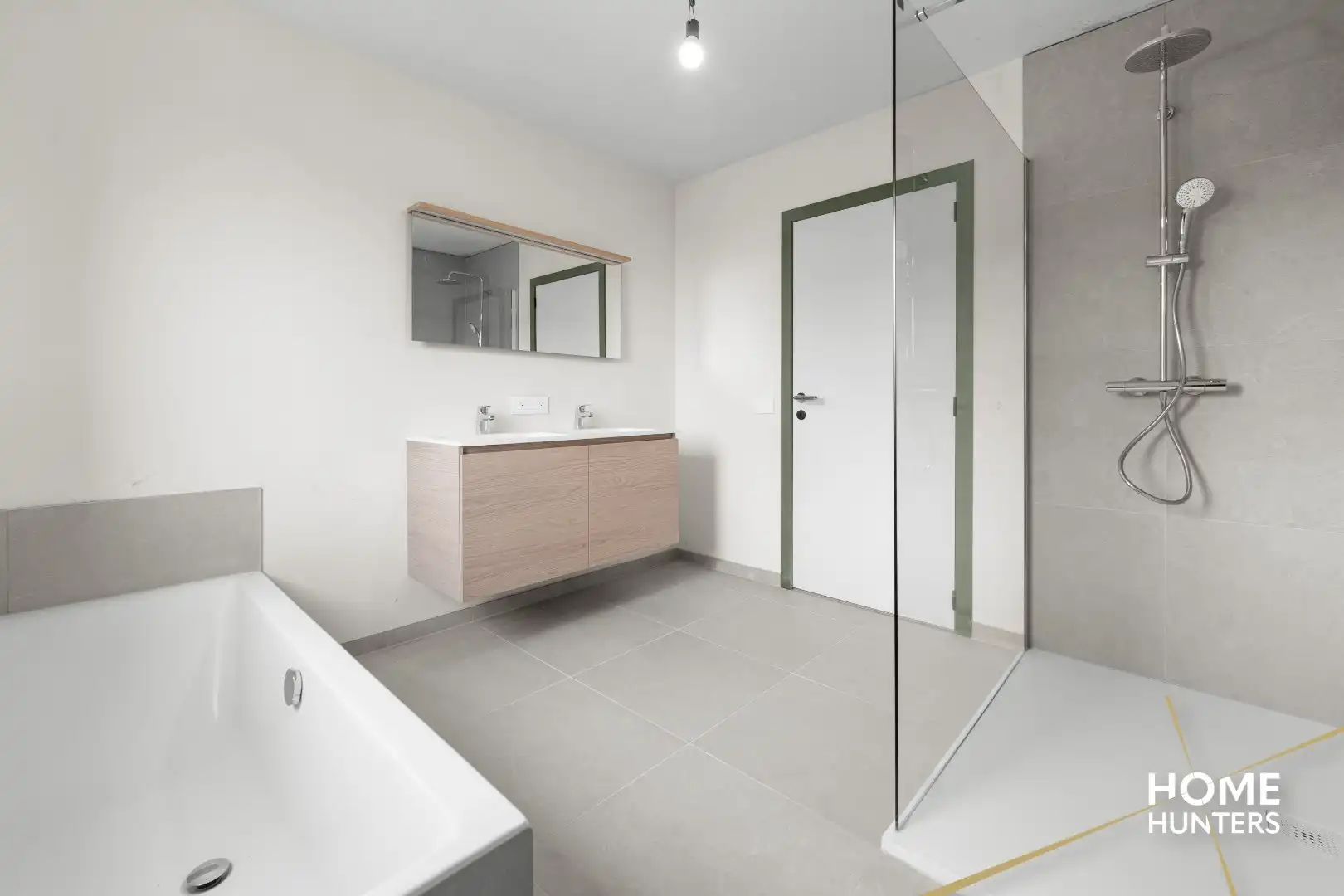 Luxueus afgewerkte nieuwbouwwoning te Vlamertinge  foto 10