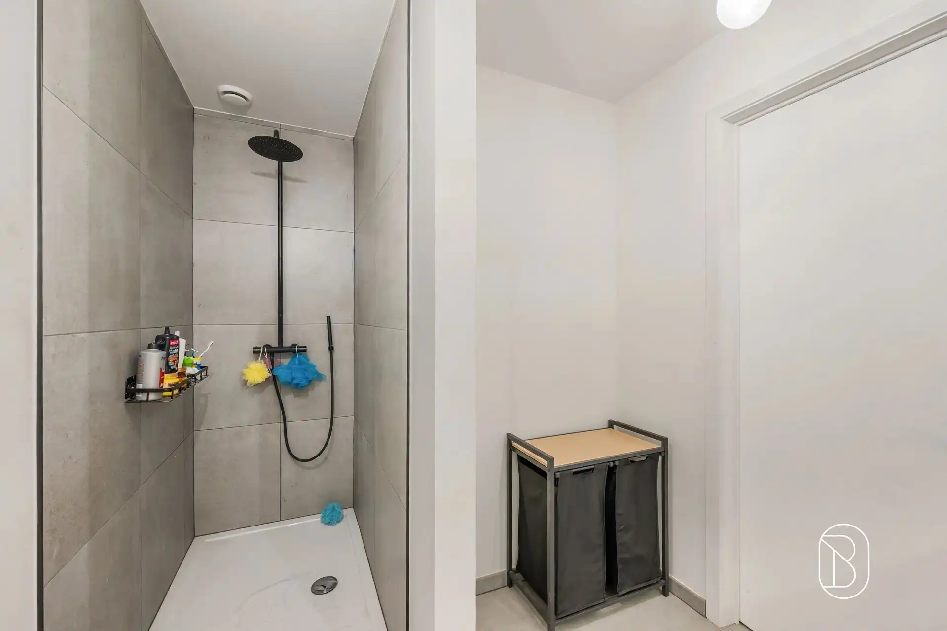 Stijlvolle nieuwbouwwoning met 3 slaapkamers, 2 badkamers en tuin Spiere foto 10
