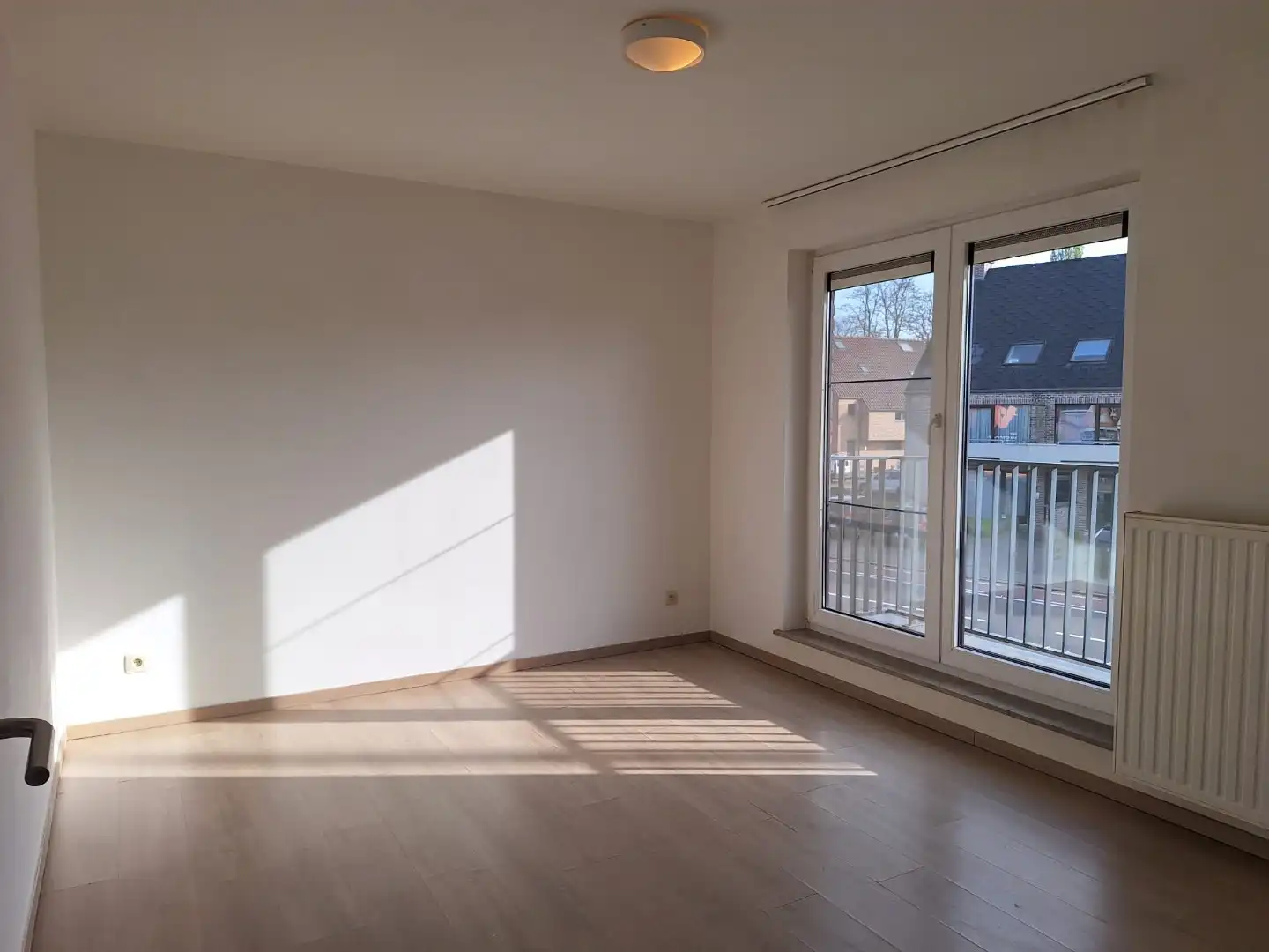 Modern appartement net buiten het centrum van BERINGEN foto 10