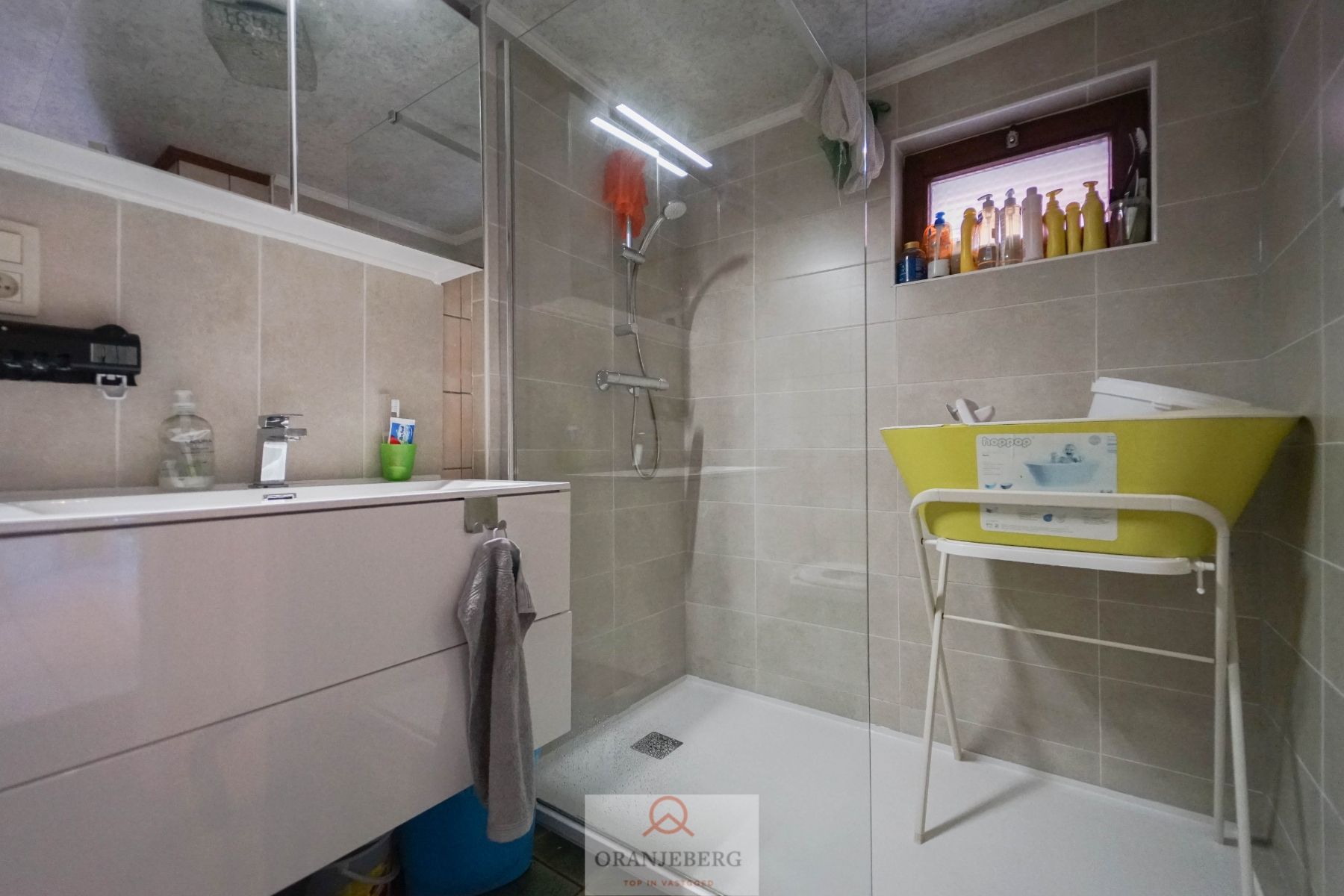 Ruime woning met tuin Oostakker! foto 16