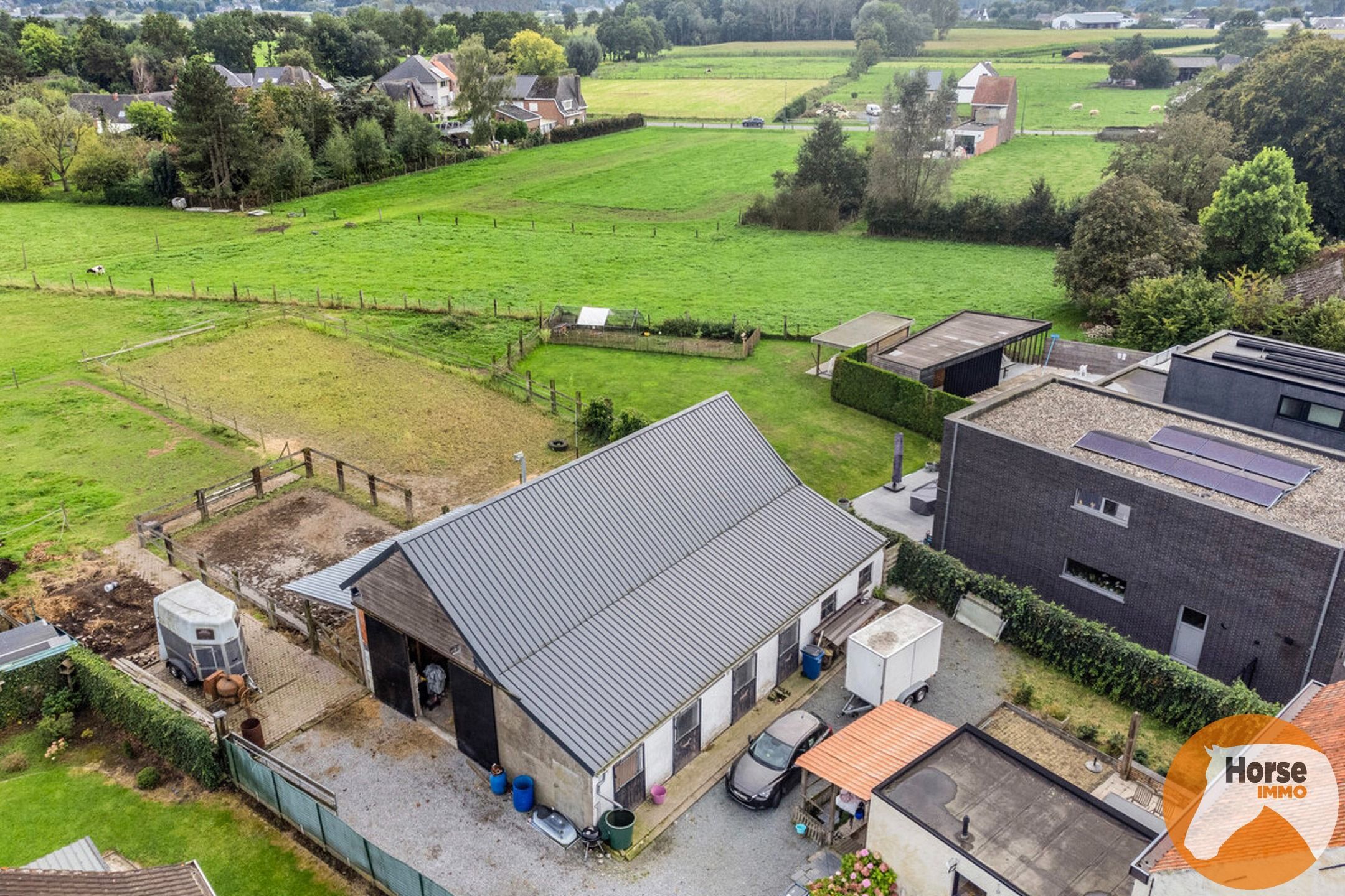 MASSEMEN - Landelijke woning met magazijn/ paardenstal foto 26