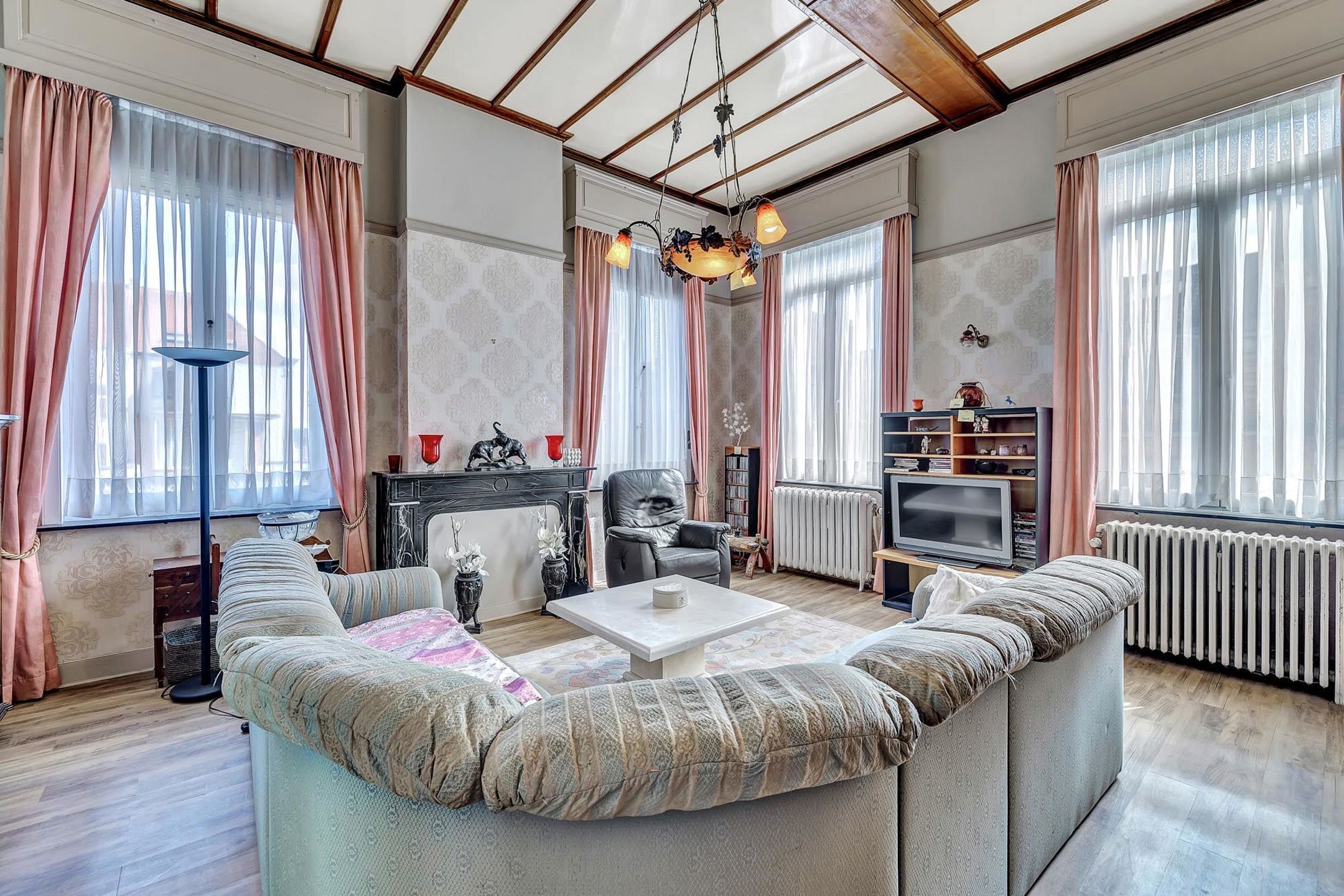 Imposante herenwoning met diverse mogelijkheden foto 15