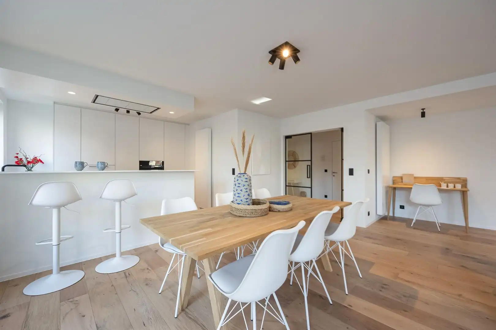 Top notch appartement met terras aan Boekenbergpark foto 4