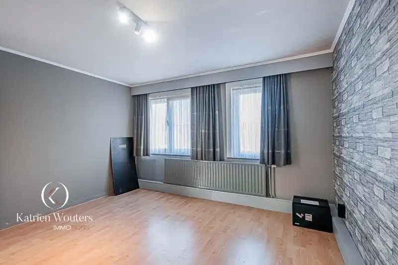 Woning met handelsruimte én enorm veel potentieel foto 9