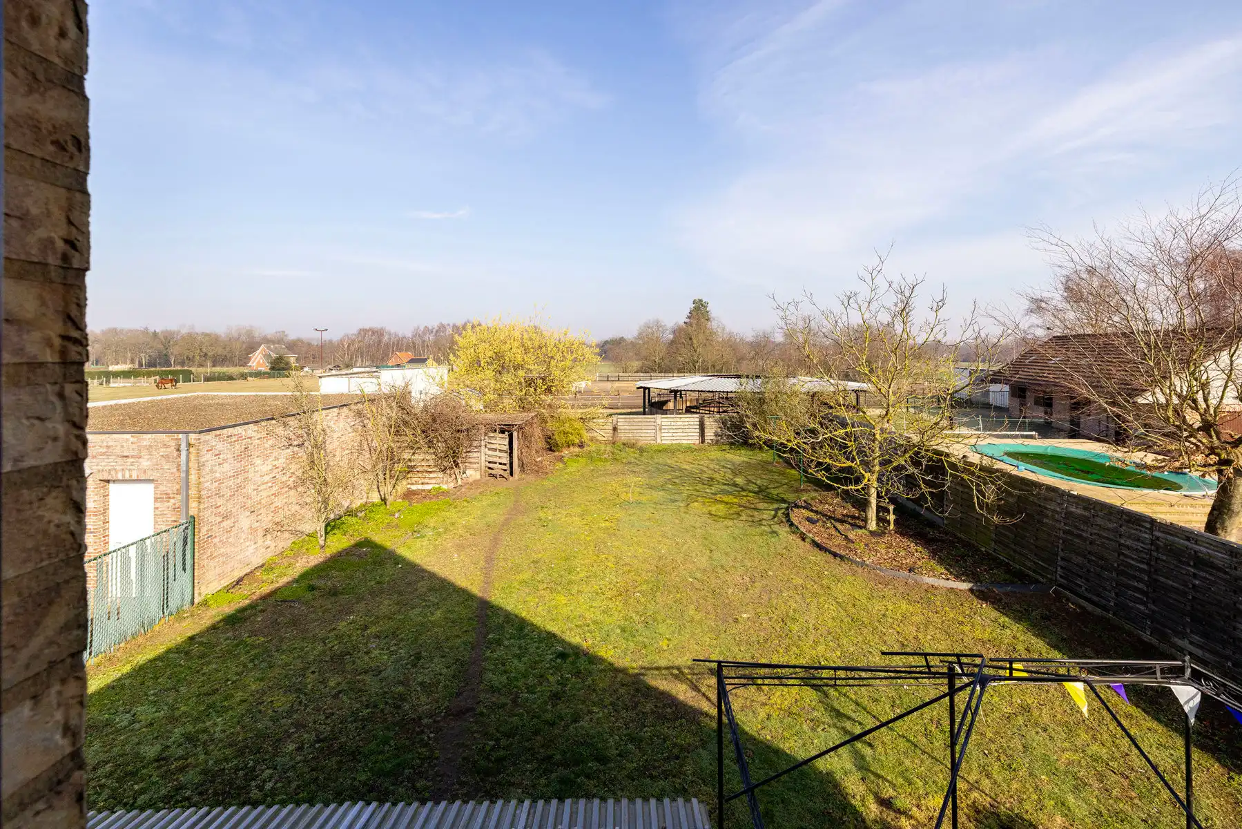 Zeer energiezuinige woning met 5 slpks op ca. 769 m² grond.  foto 28