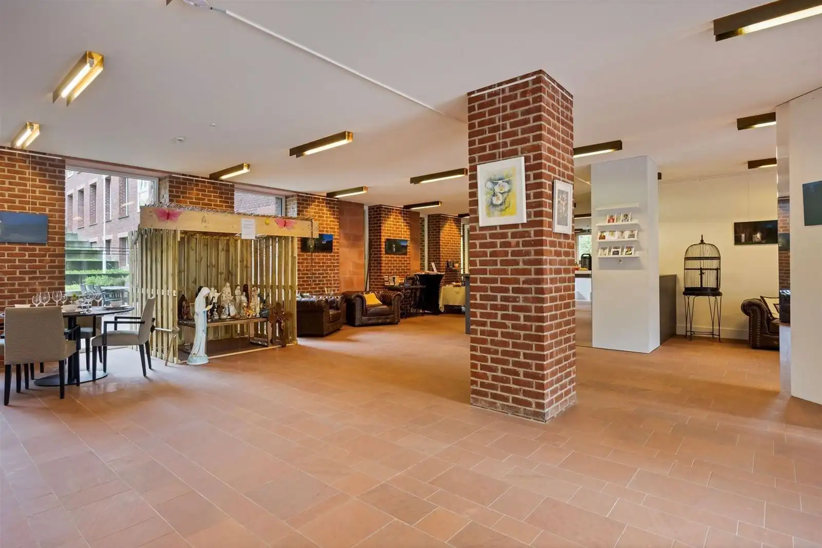 Luxueuse assistentiewoning met terras foto 14