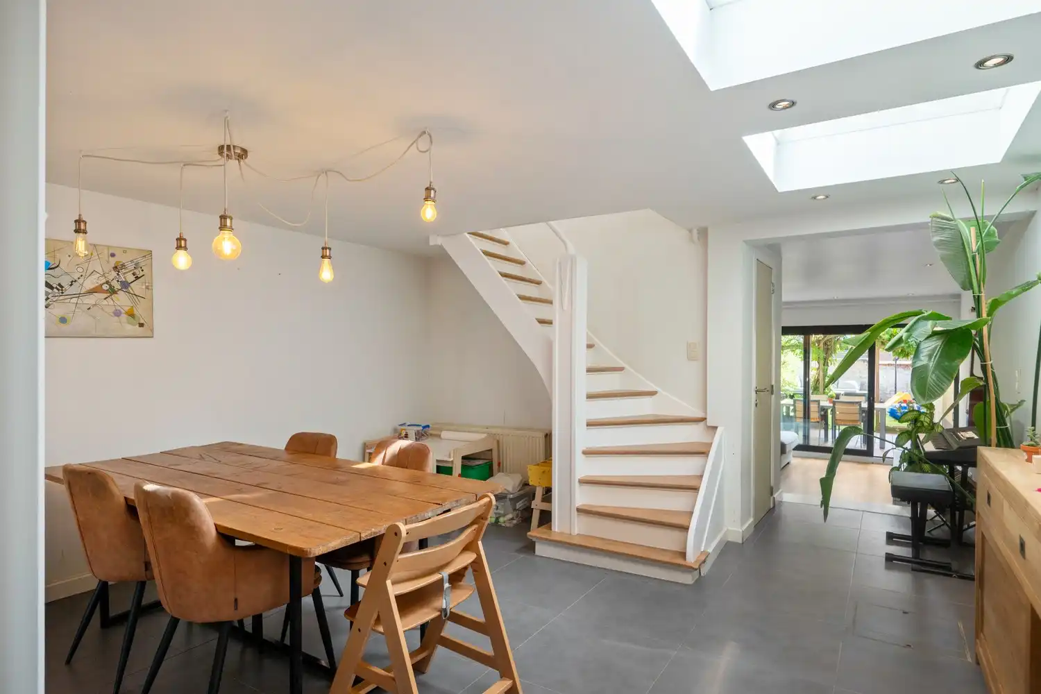 Ruime instapklare woning met 4 slpkrs op een toplocatie in Mechelen foto 5