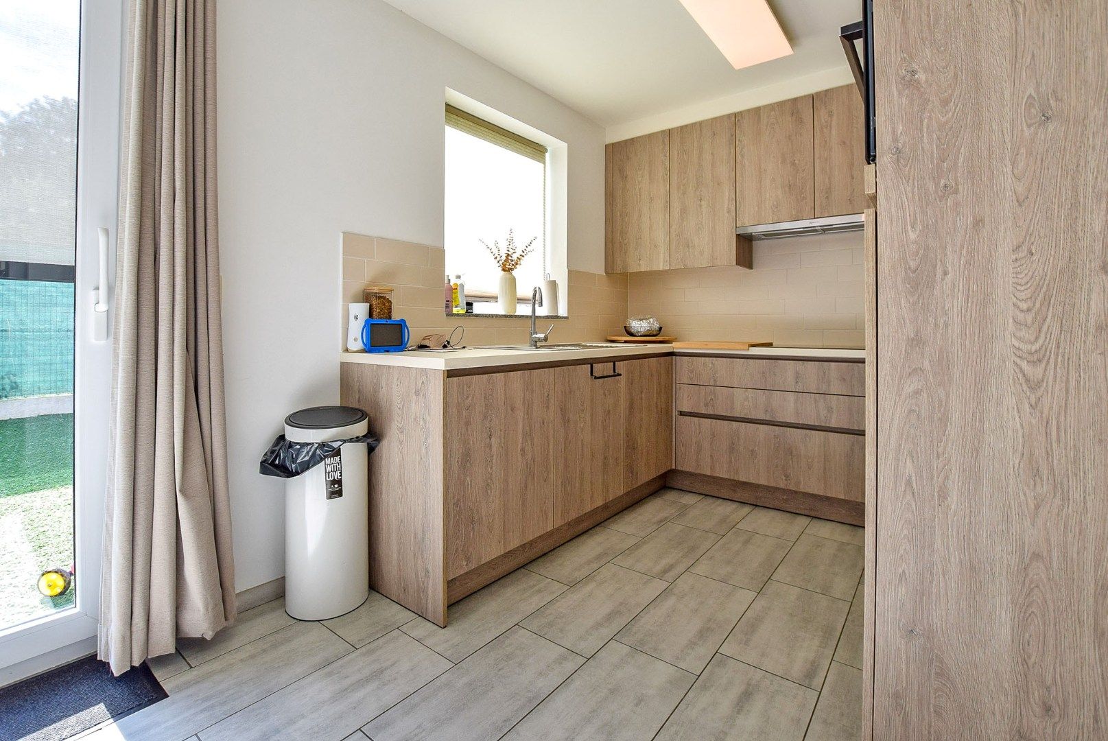 Recente energiezuinige woning (bouwjaar 2017) met 3 slaapkamers te Diksmuide.  foto 9