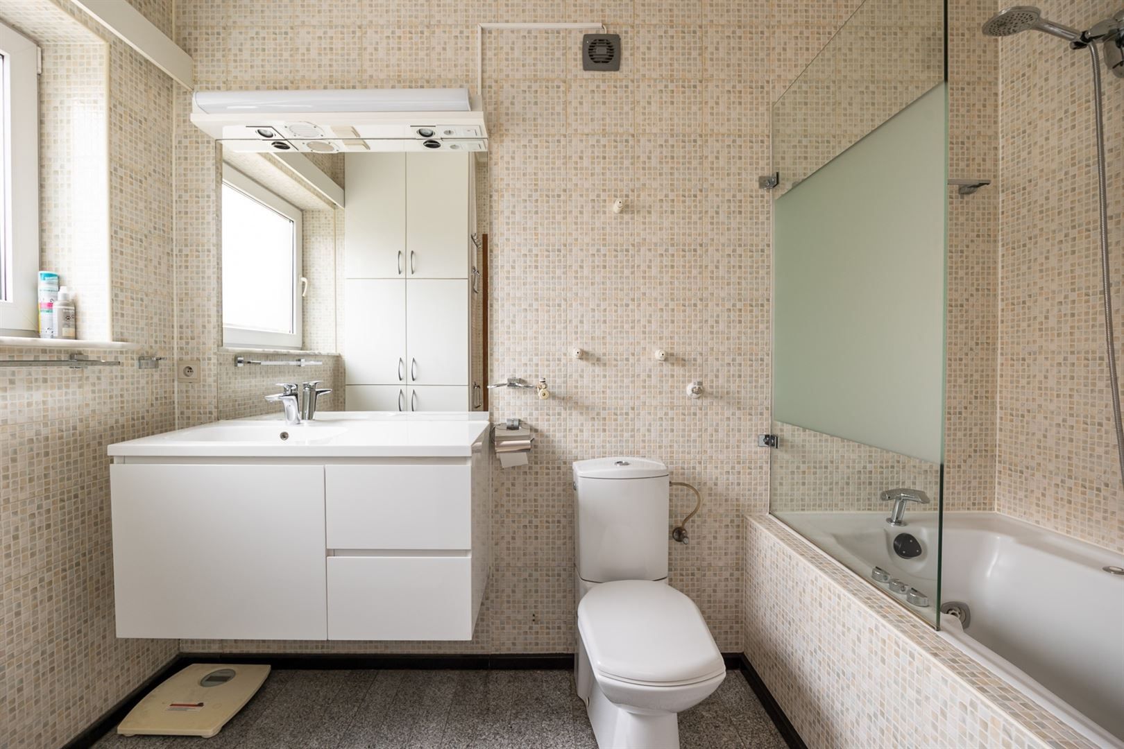 Halfopen woning met tuin en uitbreidingsmogelijkheid foto 19