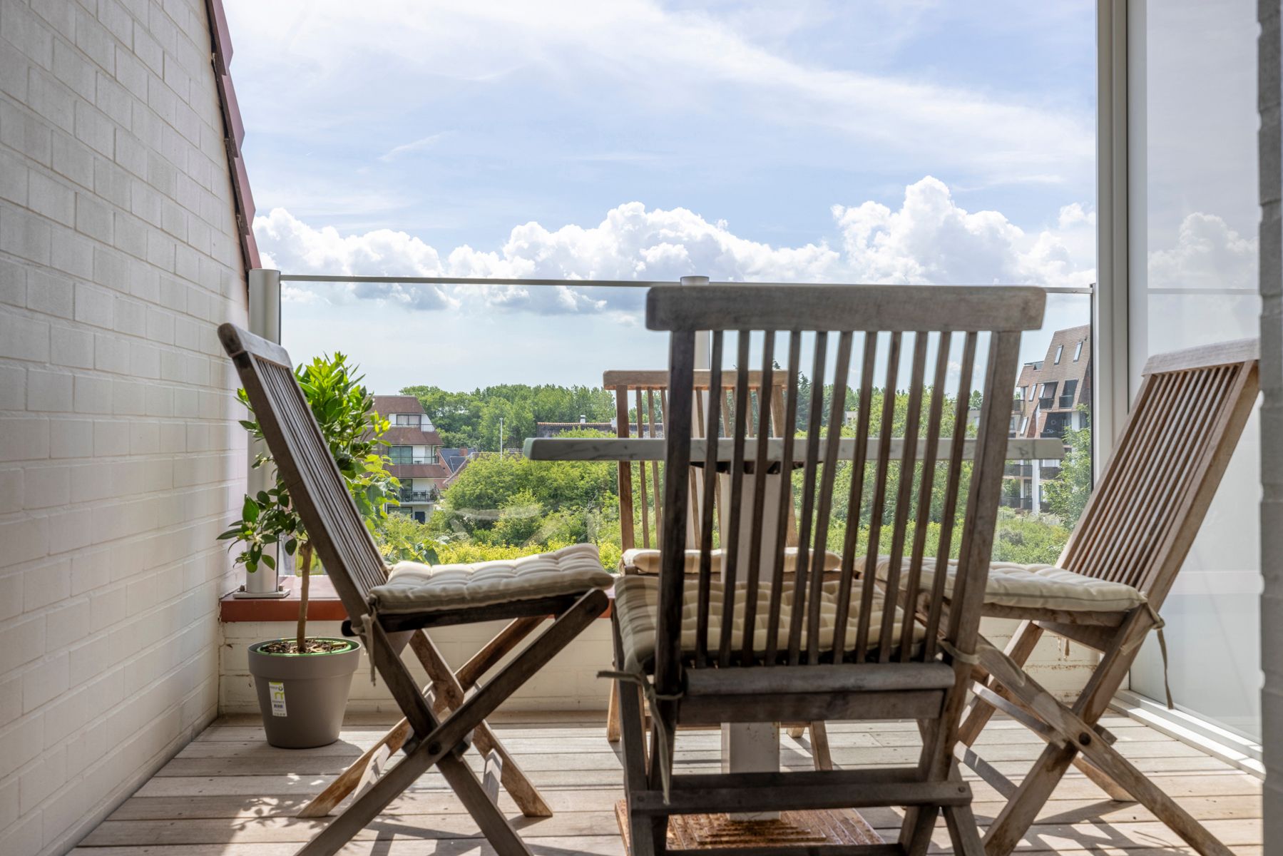 Recente penthouse met 2 slaapkamers en grote terrassen foto 6