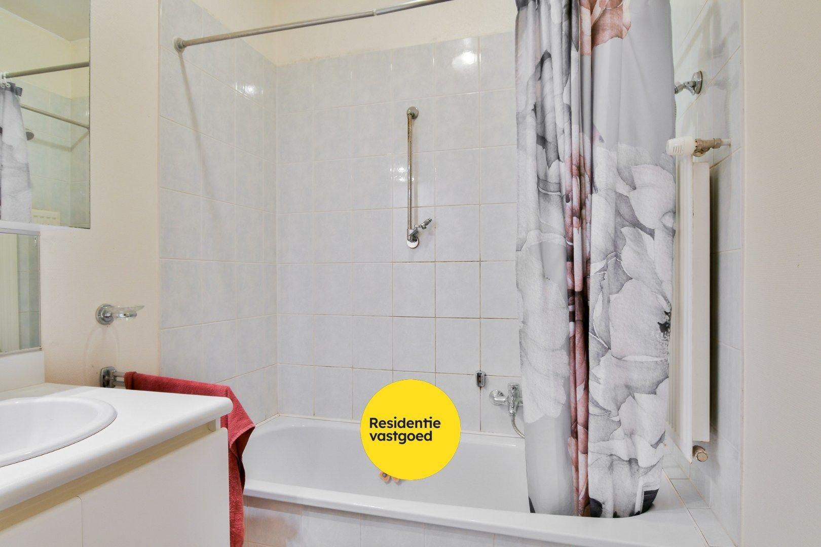 Verzorgd appartement met 2 slpks en zonnig terras te Sint-Kruis foto 7