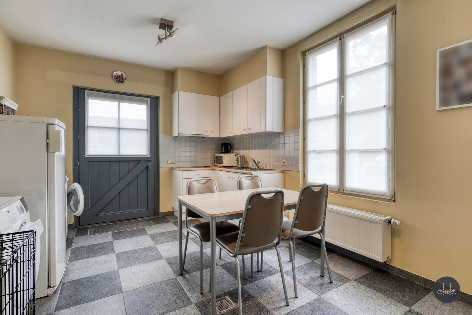 Exclusieve prachtig afgewerkte pastorijwoning met grote tuin foto 23