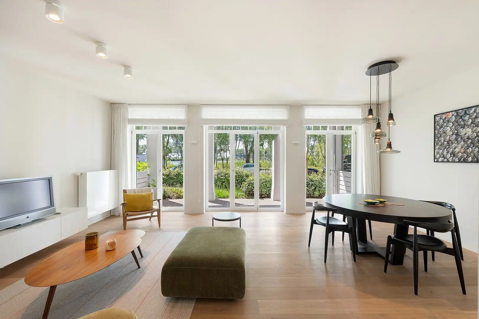 Uitzonderlijk tuinappartement met frontaal zicht op het Duinenwatermeer. foto 10